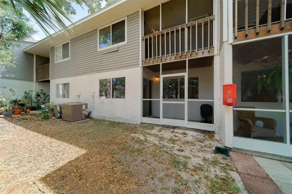 9241 Jakes Path Largo FL 33771