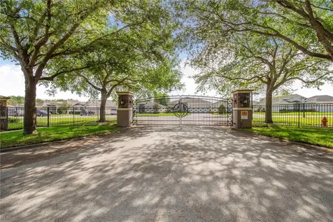 6306 Silver Leaf Lane Lakeland FL 33813