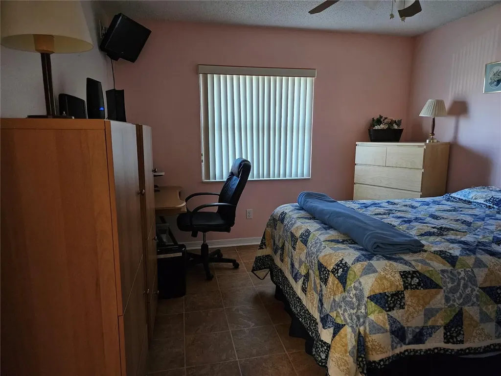 1905 Canterbury Lane Sun City Center FL 33573