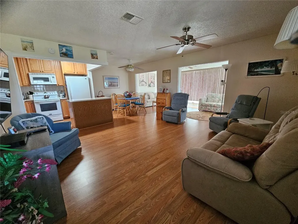 1905 Canterbury Lane Sun City Center FL 33573