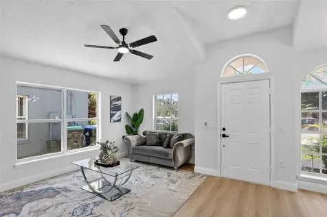 3145 Pineda Drive Orlando FL 32822