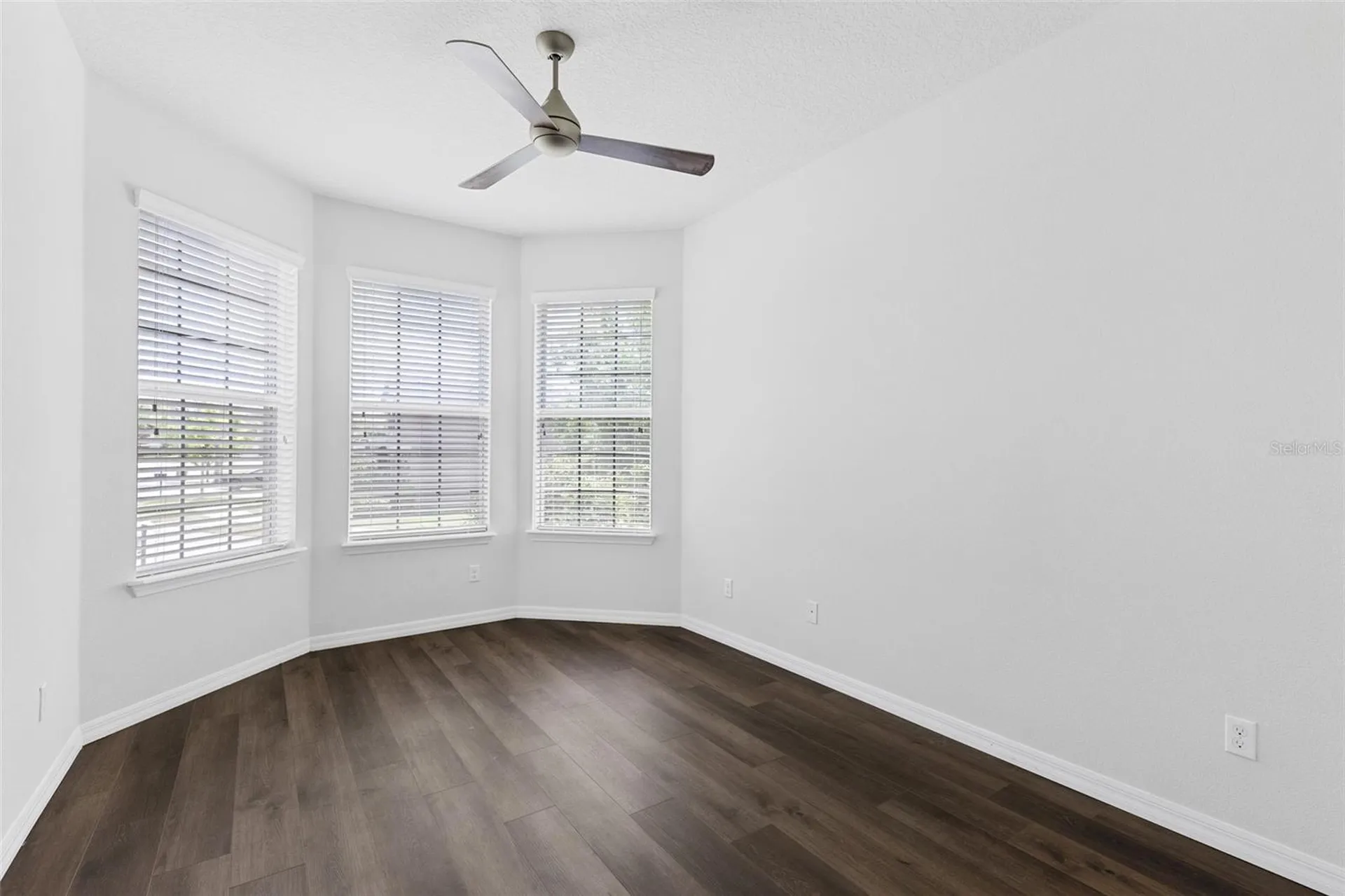 30139 Hackney Loop Mount Dora FL 32757