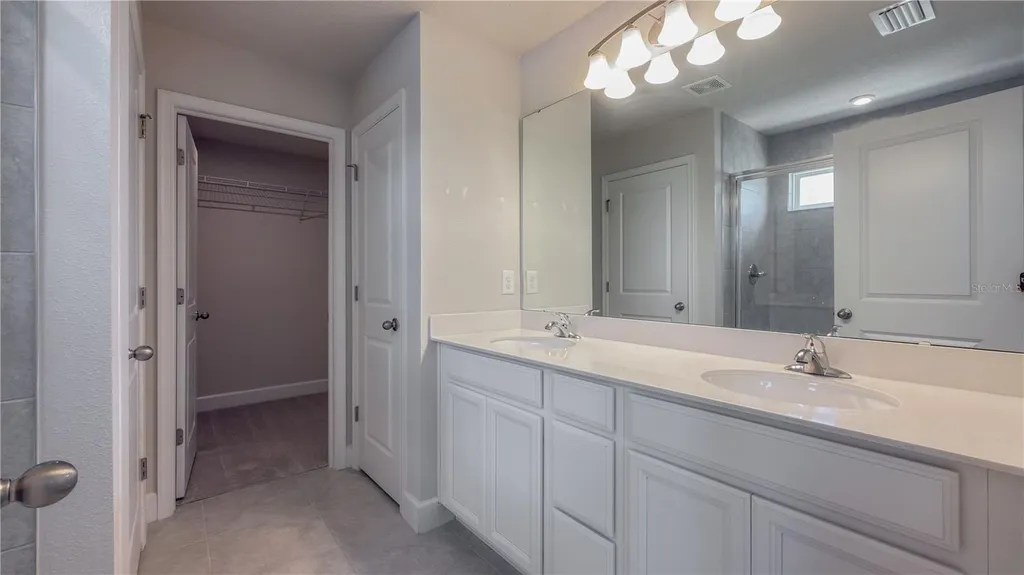 11016 Daybreak Glen Parrish FL 34219