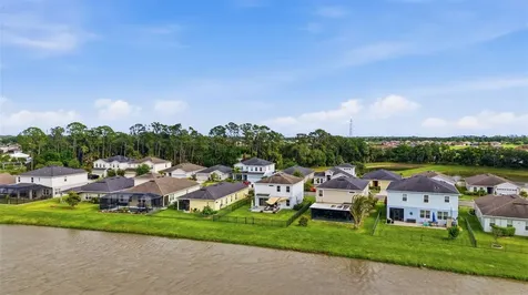 11016 Daybreak Glen Parrish FL 34219