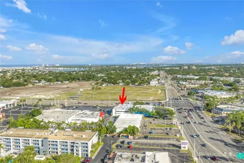 1960 Stickney Point Road Sarasota FL 34231
