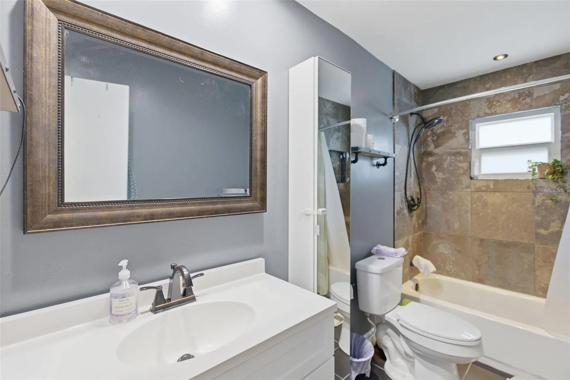 10520 Montpelier Circle Orlando FL 32821