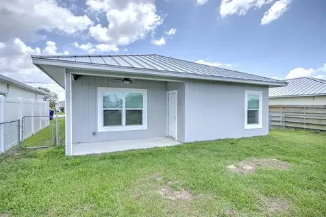 6421 Okinawa Avenue Sebring FL 33876