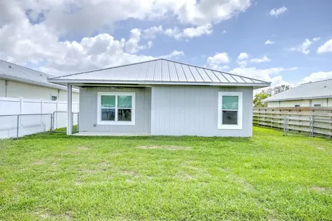 6421 Okinawa Avenue Sebring FL 33876