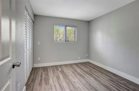 16133 Ravendale Drive Tampa FL 33618