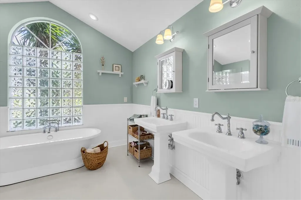 1806 Kinsmere Drive Trinity FL 34655