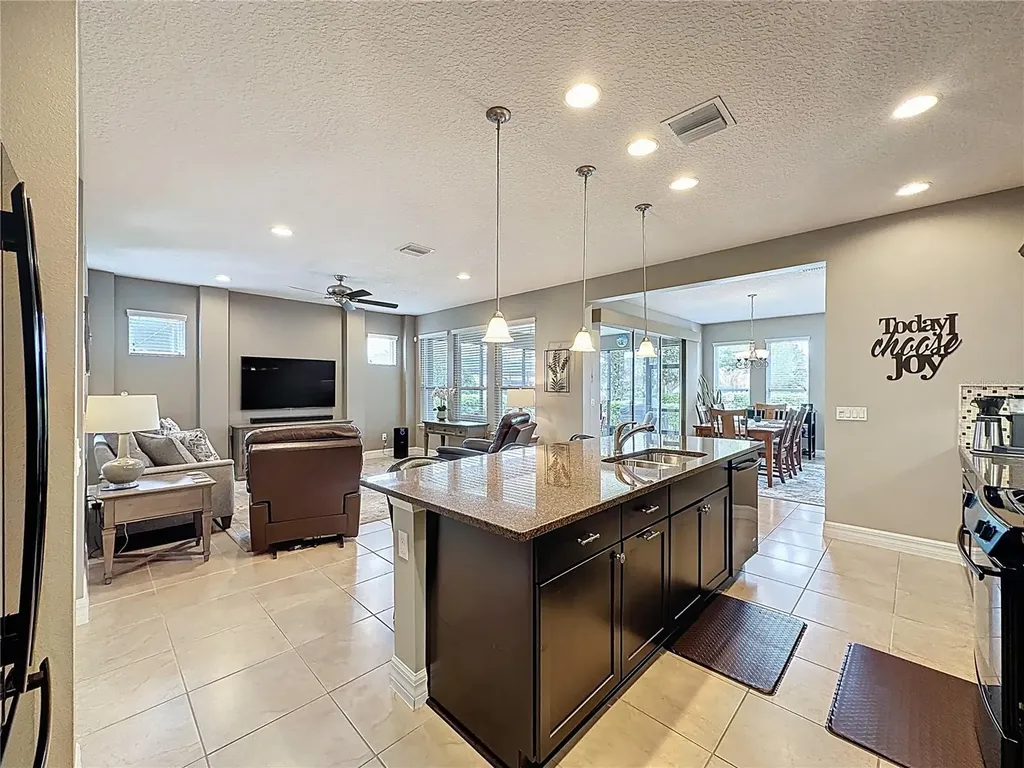 108 Mist Flower Lane Groveland FL 34736
