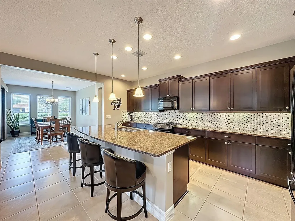 108 Mist Flower Lane Groveland FL 34736