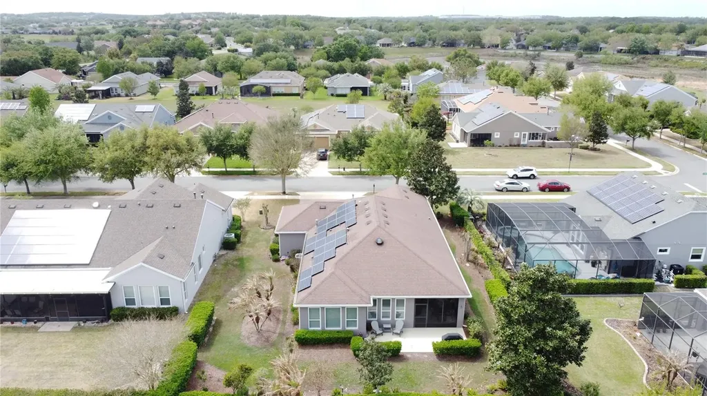 108 Mist Flower Lane Groveland FL 34736