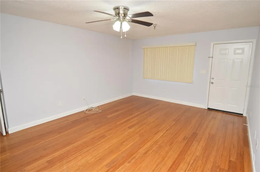 10265 Gandy Boulevard N St Petersburg FL 33702