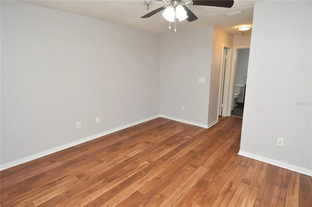 10265 Gandy Boulevard N St Petersburg FL 33702