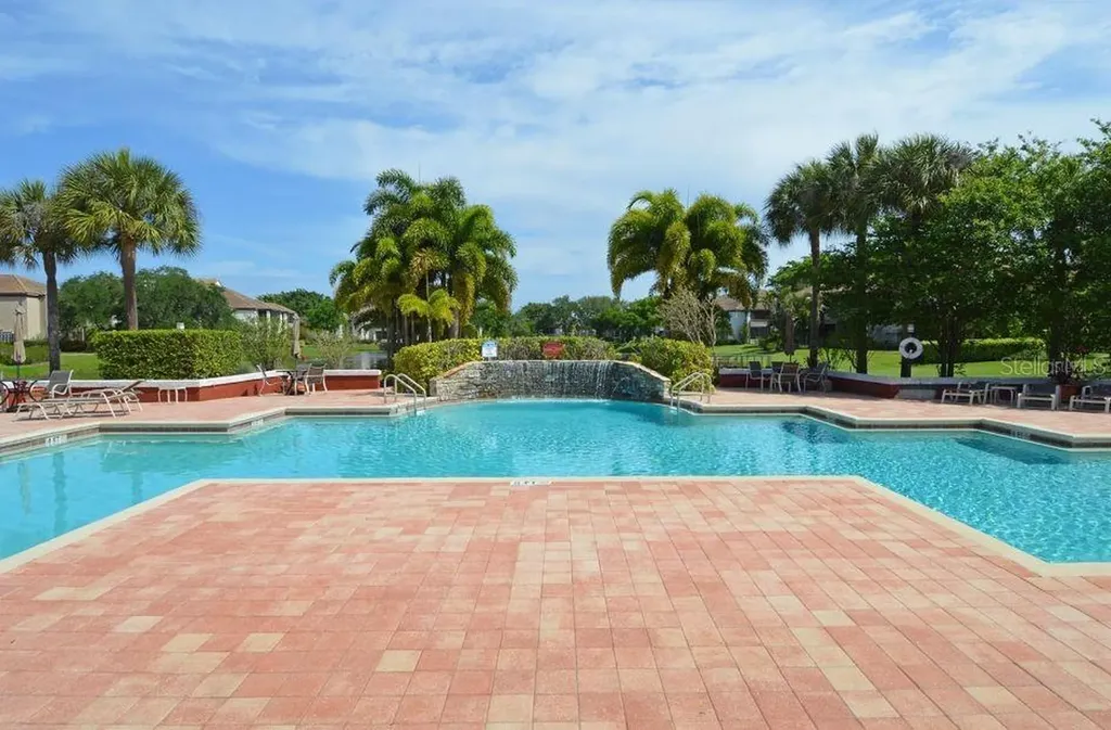 10265 Gandy Boulevard N St Petersburg FL 33702
