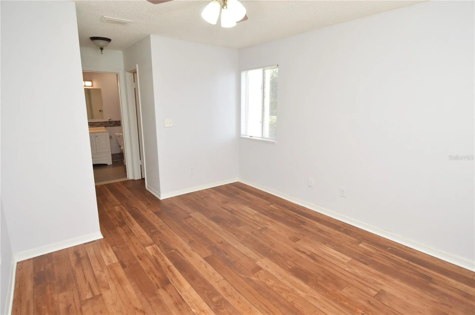 10265 Gandy Boulevard N St Petersburg FL 33702