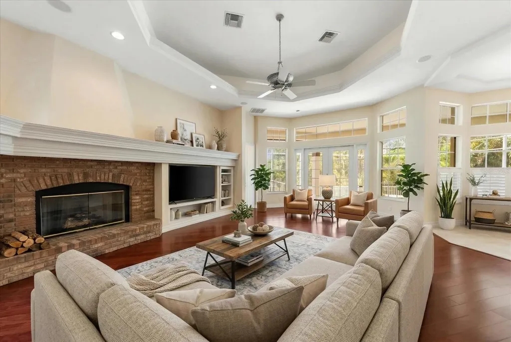 280 Belleview Boulevard Belleair FL 33756