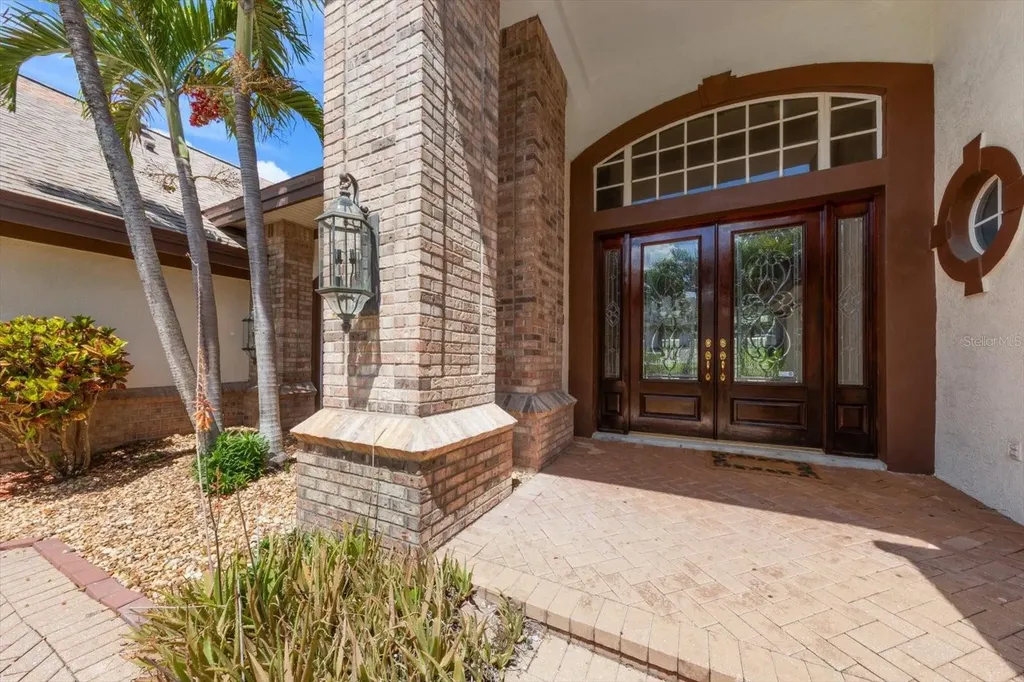 280 Belleview Boulevard Belleair FL 33756