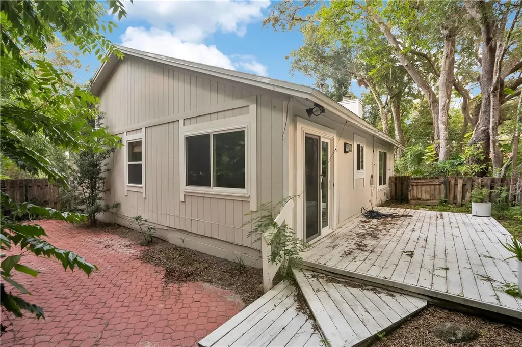 16 Raintree Court Ormond Beach FL 32174