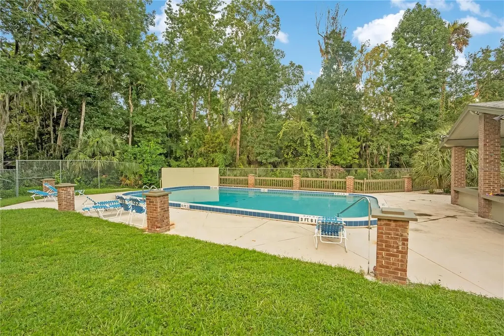 16 Raintree Court Ormond Beach FL 32174