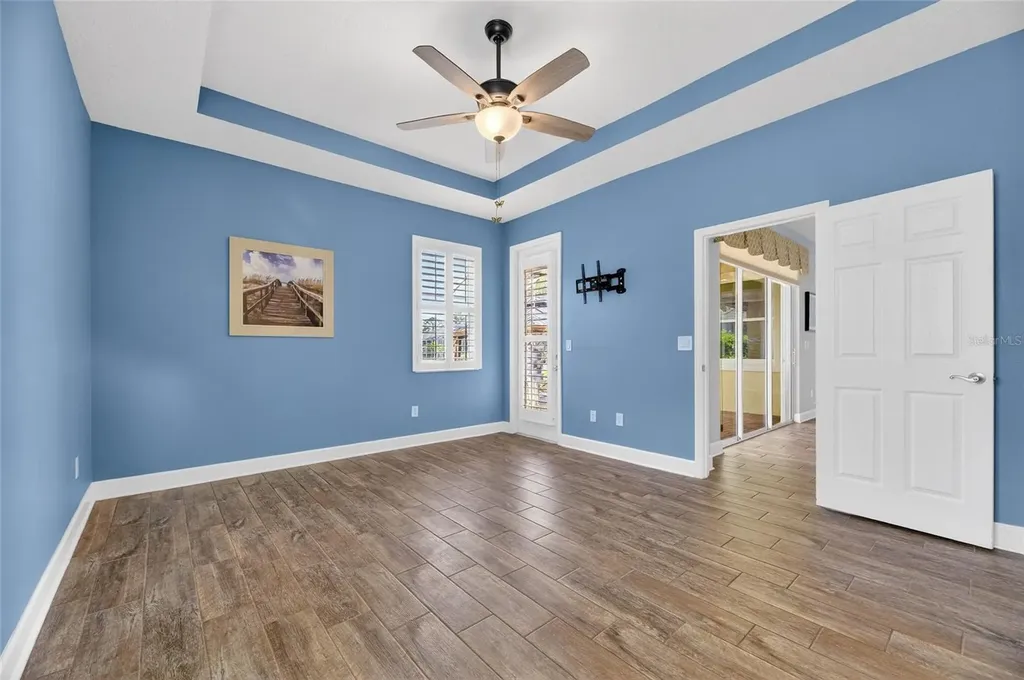5130 Admiral Pointe Drive Apollo Beach FL 33572