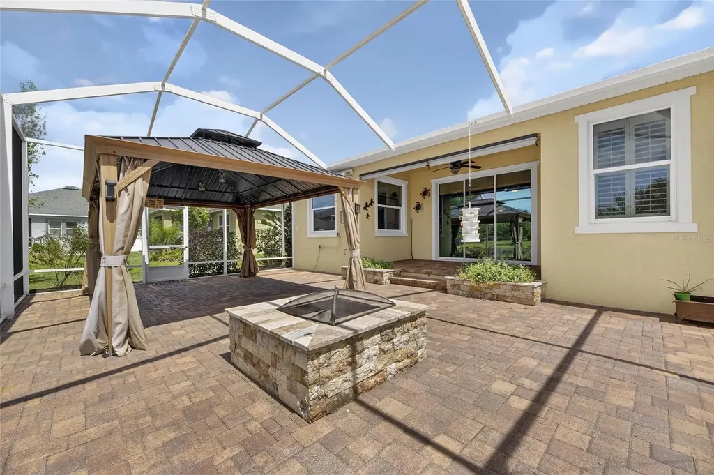 5130 Admiral Pointe Drive Apollo Beach FL 33572