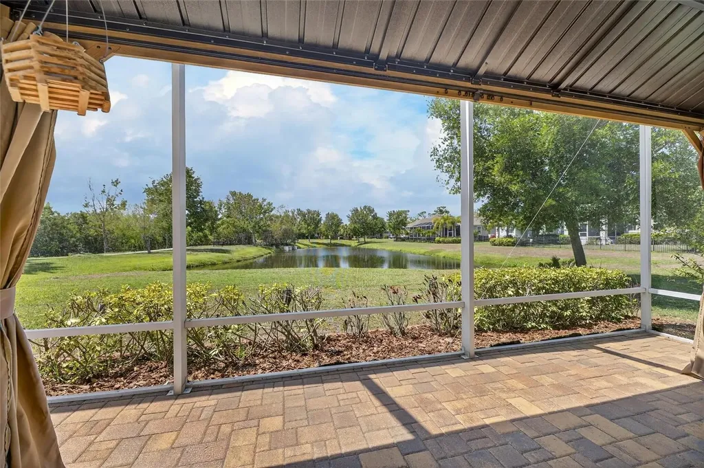 5130 Admiral Pointe Drive Apollo Beach FL 33572