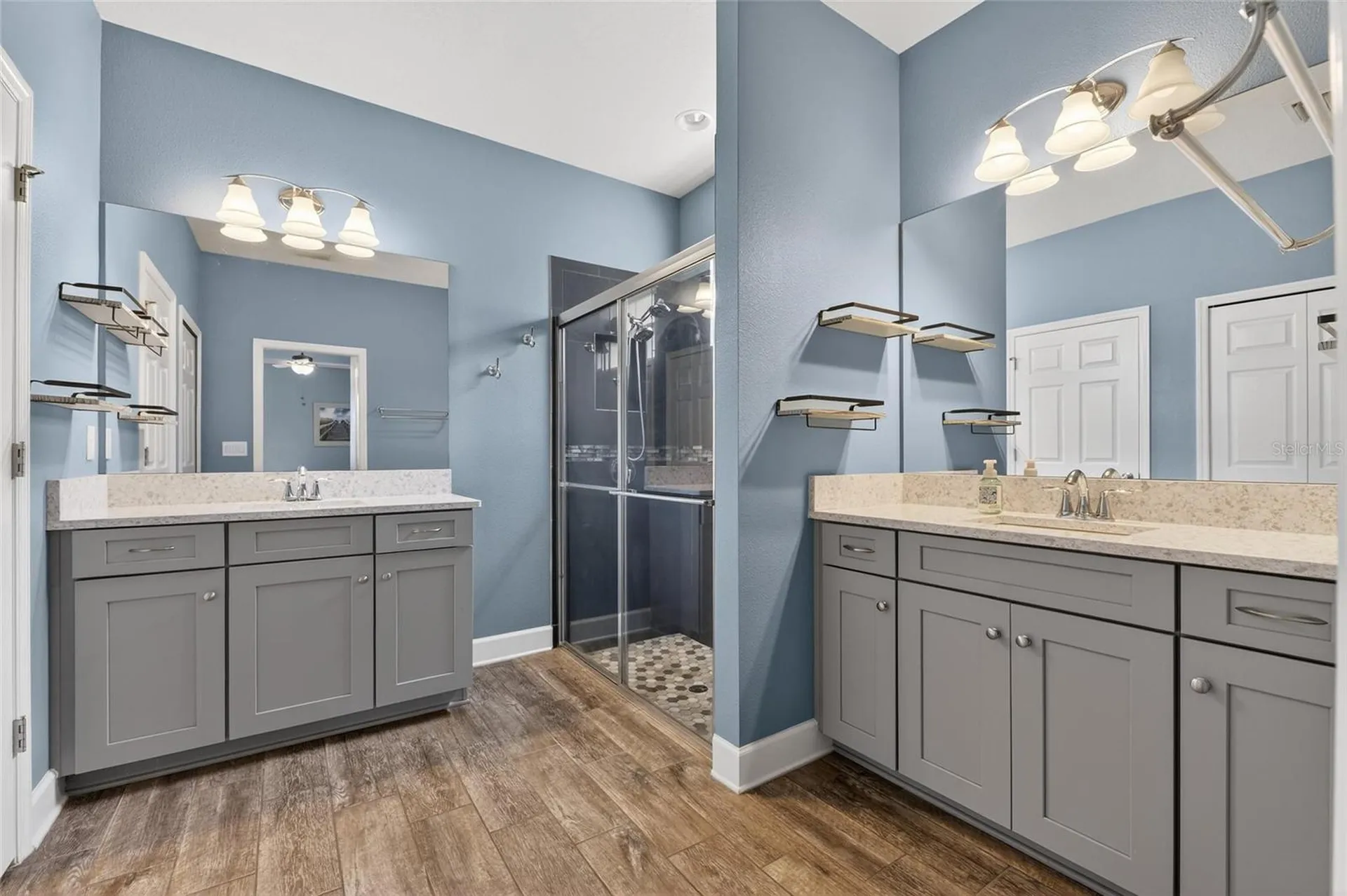 5130 Admiral Pointe Drive Apollo Beach FL 33572