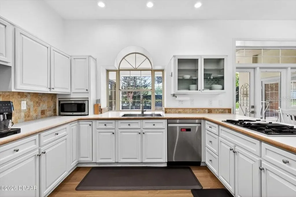 21 Forestview Way Ormond Beach FL 32174