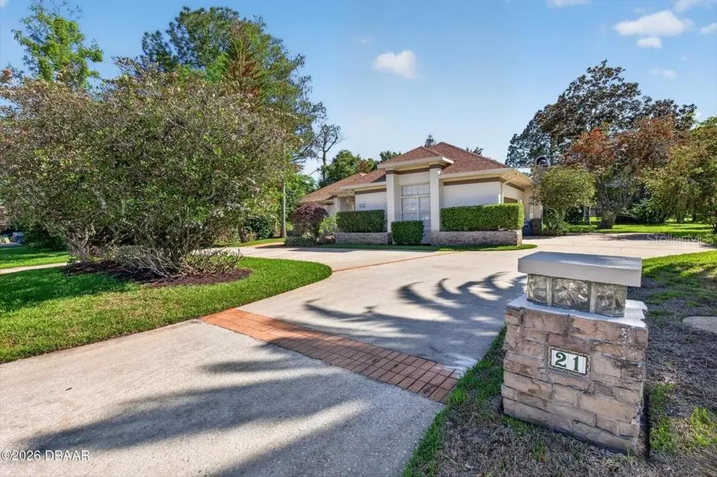 21 Forestview Way Ormond Beach FL 32174