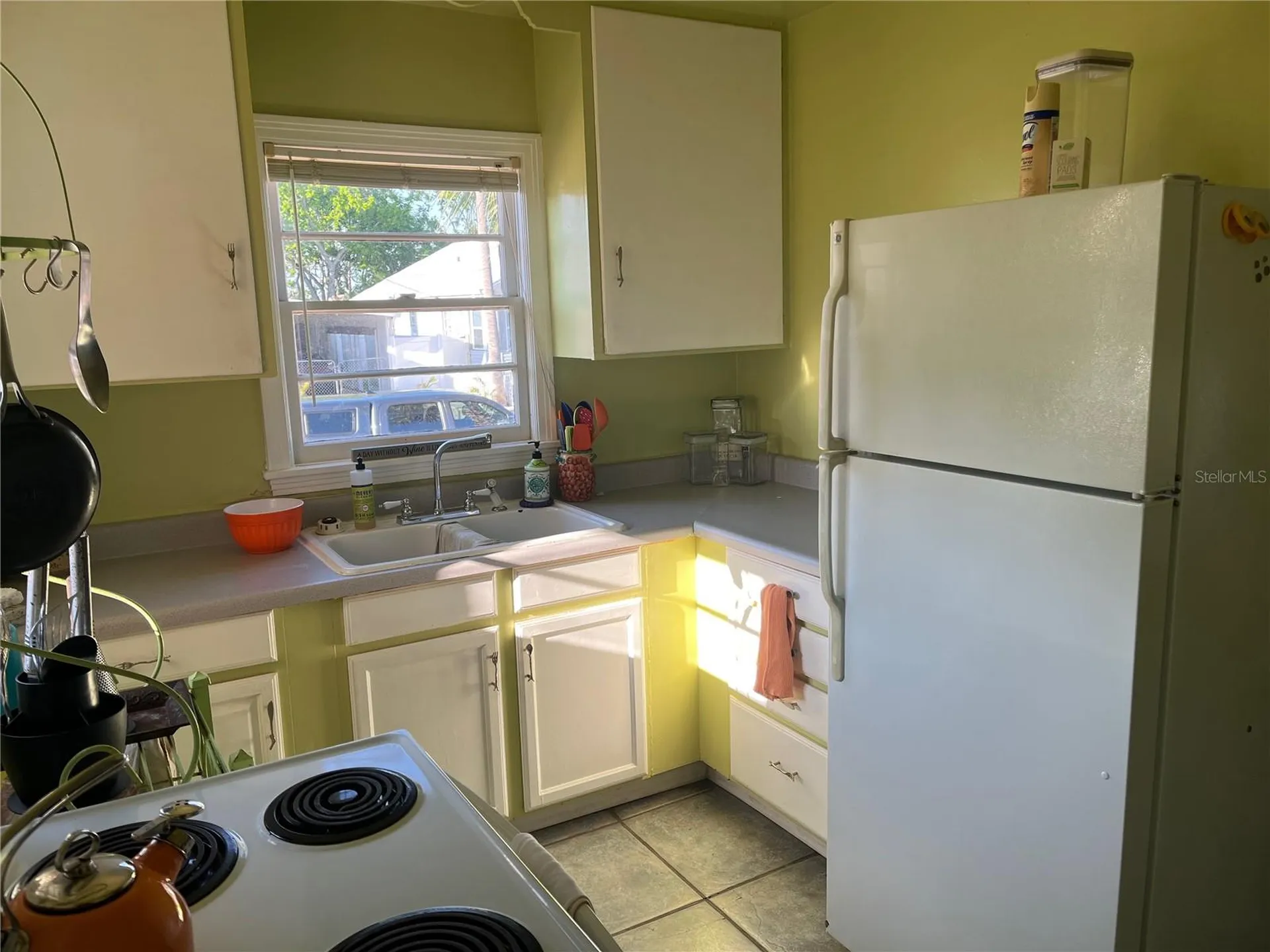 328 Sears Avenue Daytona Beach FL 32118