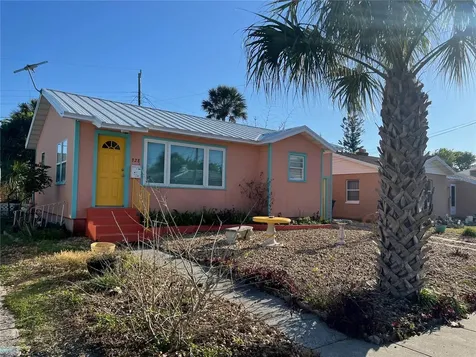 328 Sears Avenue Daytona Beach FL 32118