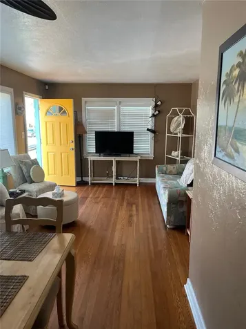 328 Sears Avenue Daytona Beach FL 32118