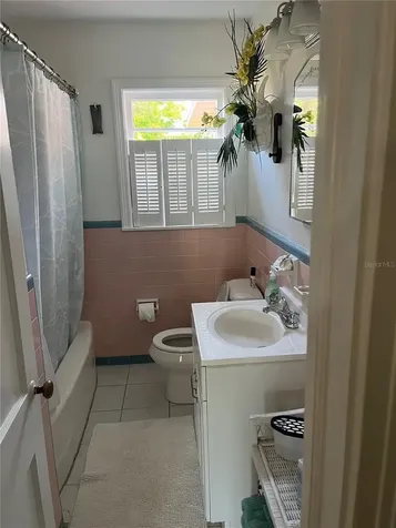 328 Sears Avenue Daytona Beach FL 32118