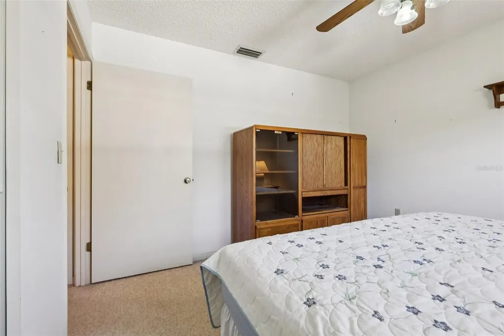 12 Sun Air Boulevard E Haines City FL 33844