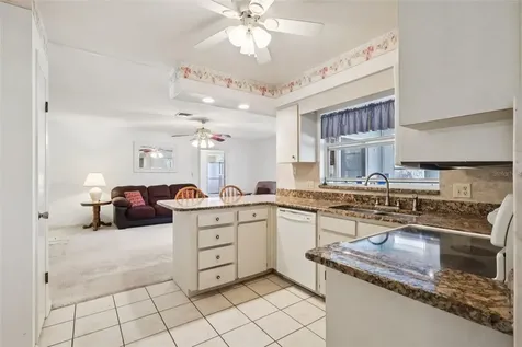 12 Sun Air Boulevard E Haines City FL 33844