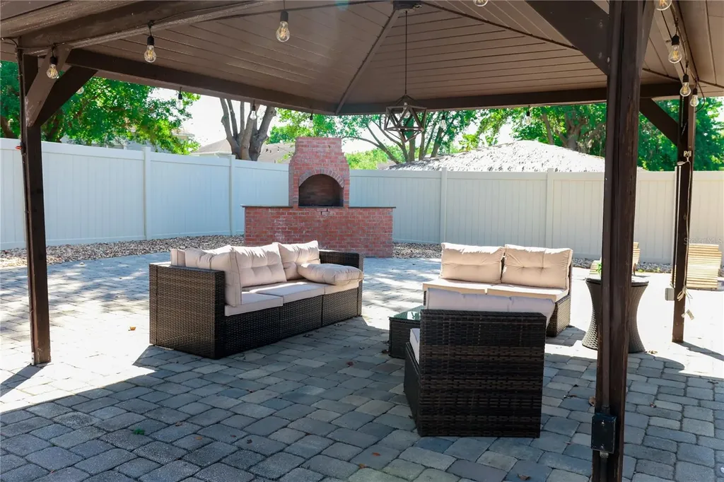 4207 Flora Vista Drive Orlando FL 32837