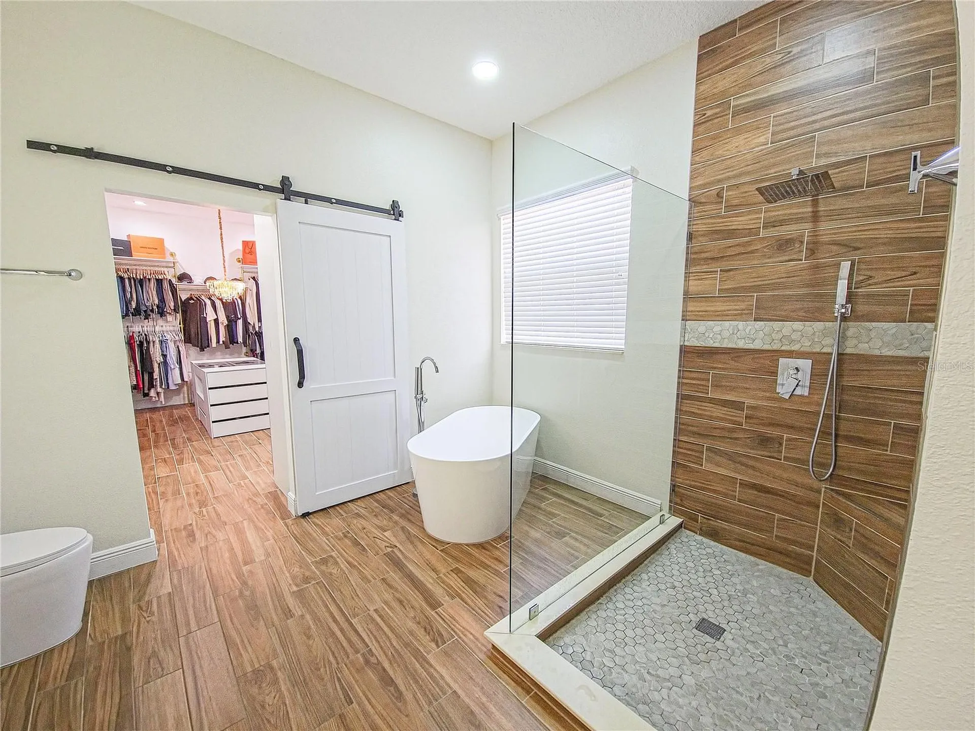 4207 Flora Vista Drive Orlando FL 32837