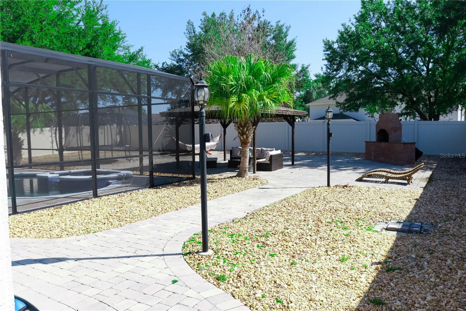 4207 Flora Vista Drive Orlando FL 32837