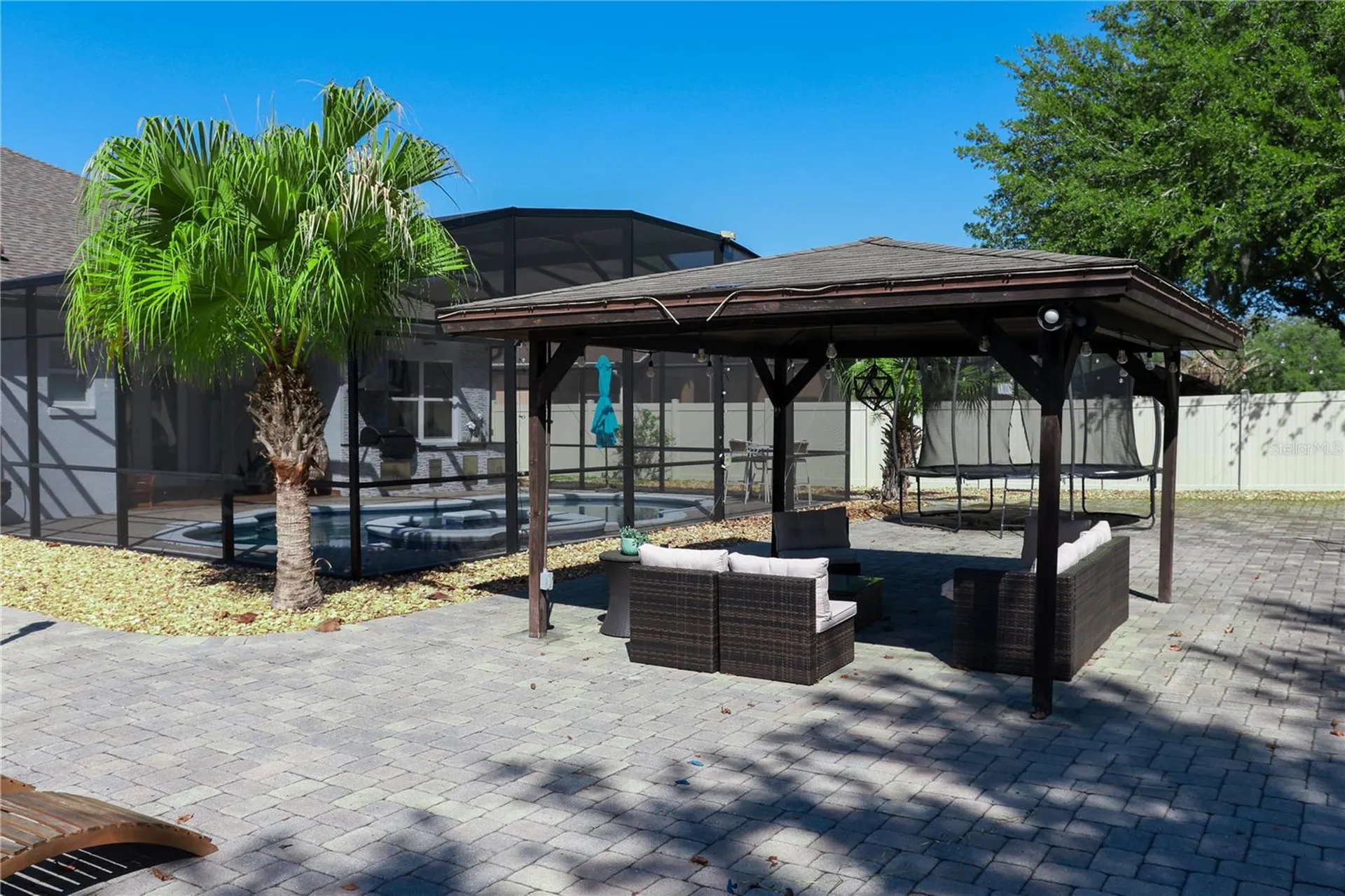 4207 Flora Vista Drive Orlando FL 32837