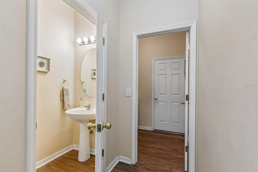2401 Silvermoss Drive Wesley Chapel FL 33544