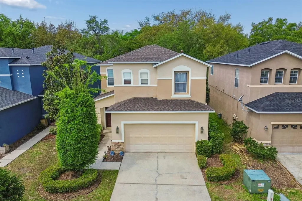 2401 Silvermoss Drive Wesley Chapel FL 33544