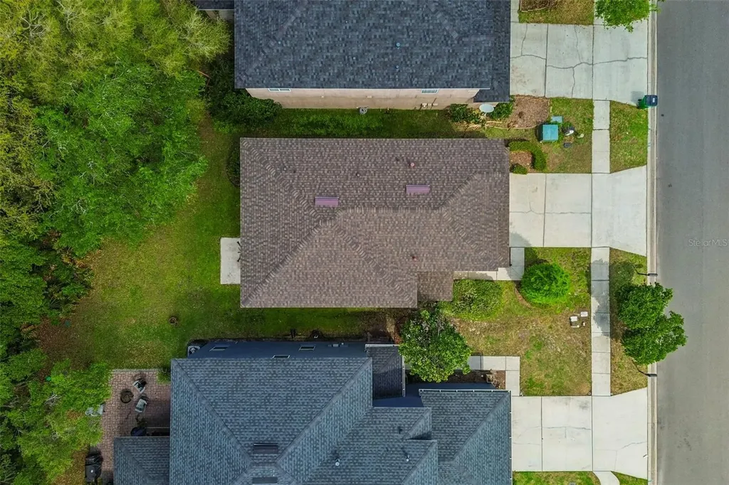 2401 Silvermoss Drive Wesley Chapel FL 33544