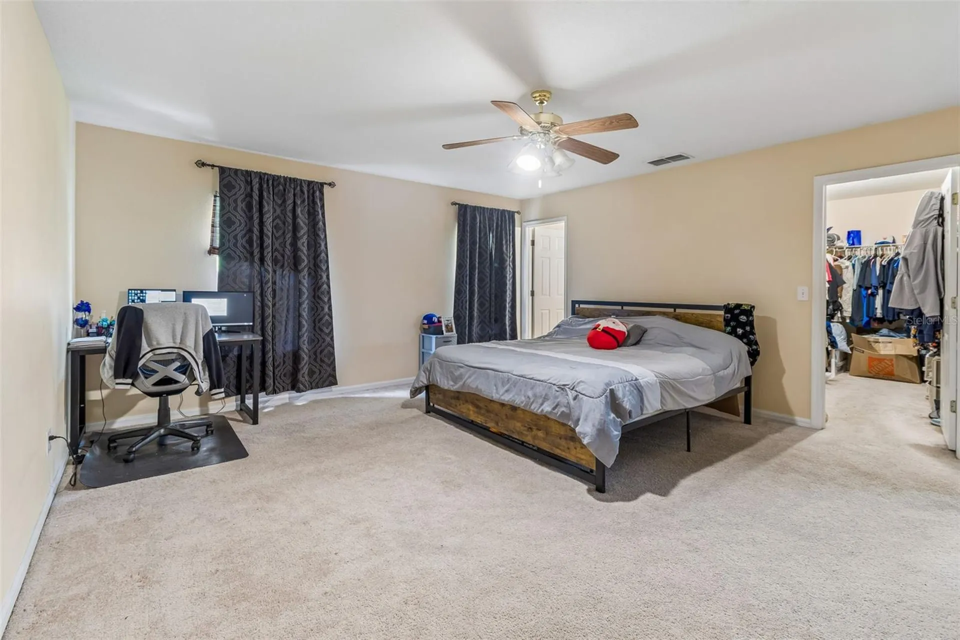 2401 Silvermoss Drive Wesley Chapel FL 33544