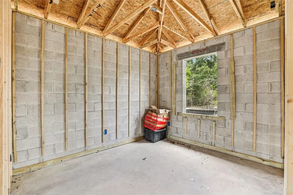 222 Florida Avenue Dundee FL 33838