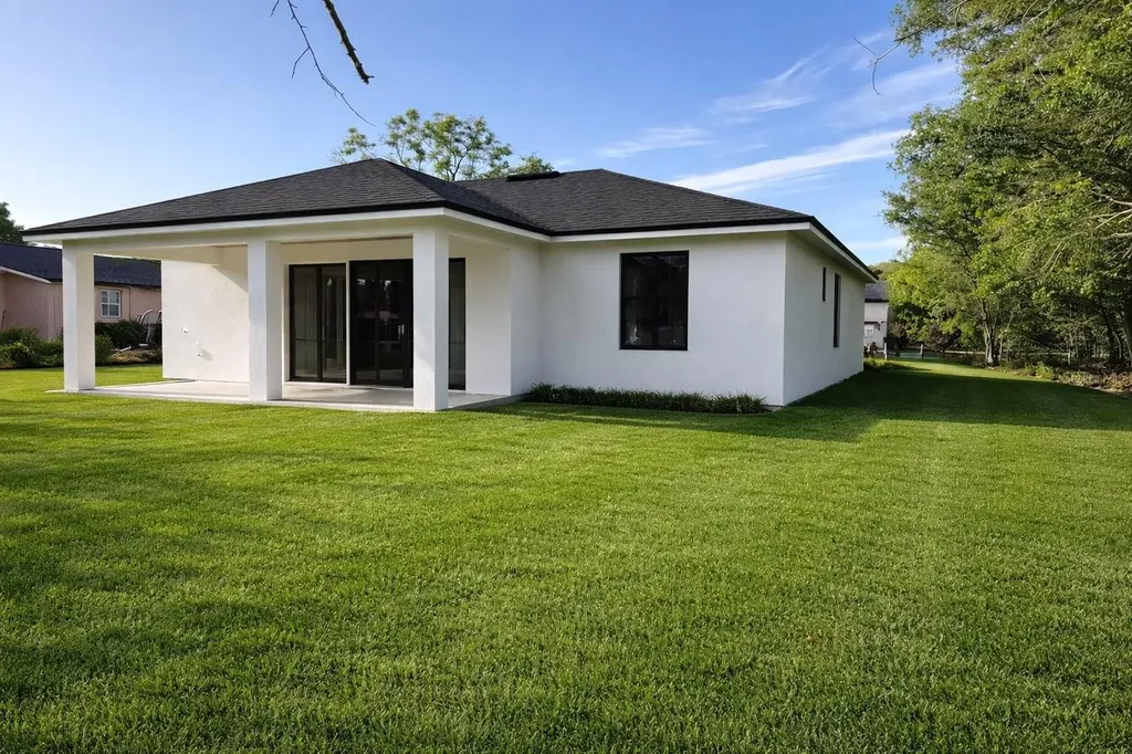 222 Florida Avenue Dundee FL 33838