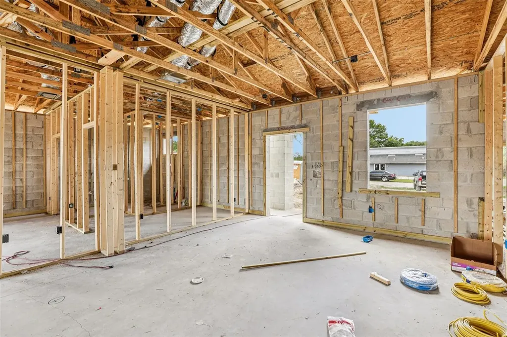 222 Florida Avenue Dundee FL 33838