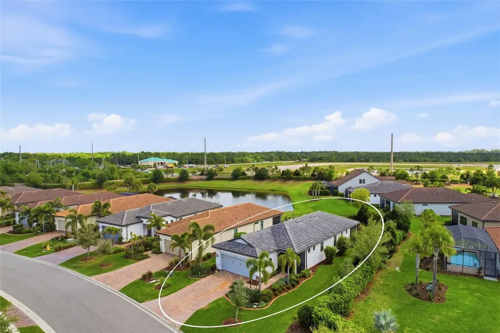 7017 Hanover Court Bradenton FL 34202