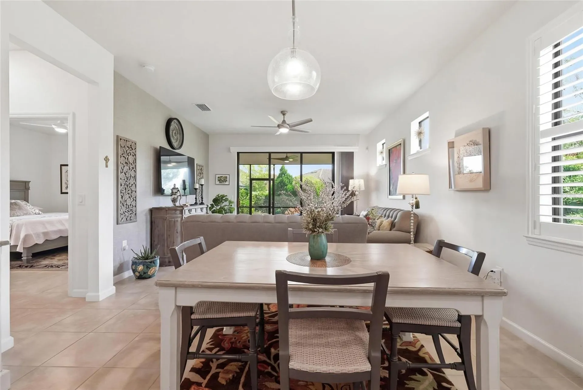 7017 Hanover Court Bradenton FL 34202
